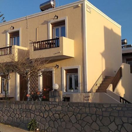 Asterias Studios Адамас Экстерьер фото
